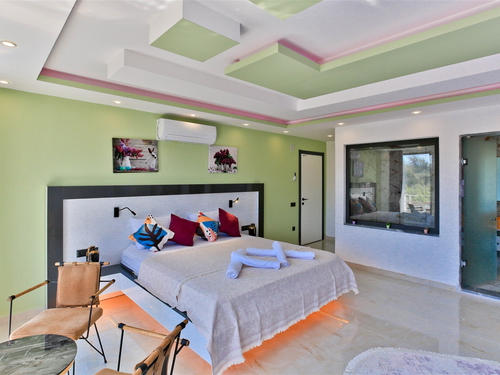  gece  -  Kasım
  | Kalkan Patara’da Jakuzili ve Korunaklı Özel Havuzlu Villa